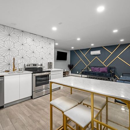 Comfortable 2Br Uptown Escape With Free Park Houston Exterior photo